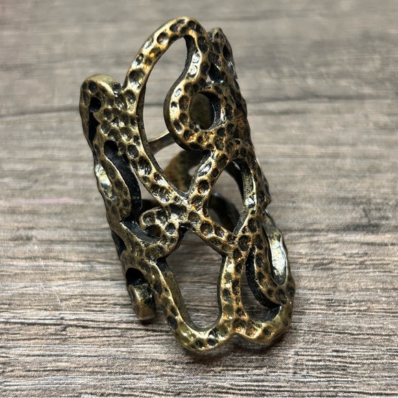 Vintage Brass Abstract Textured Statement Ring Size 8 - Picture 2 of 5